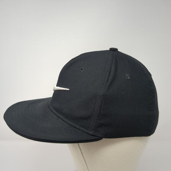 Nike Golf Fitted Hat Black Medium Embroidered Swoosh Vent Holes Outdoor - Picture 3 of 9